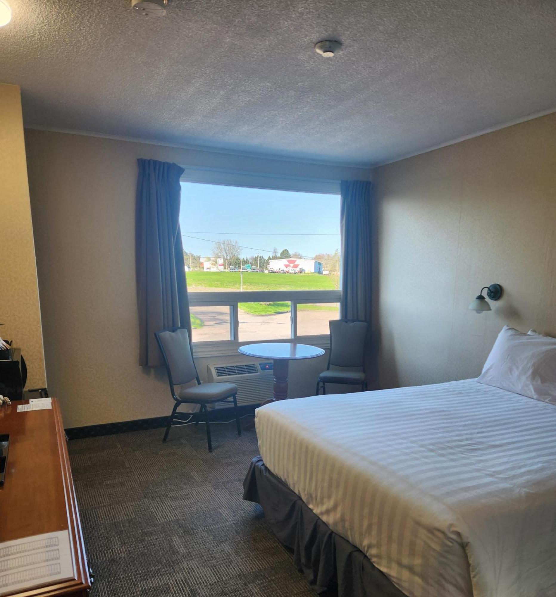 Travelodge By Wyndham アマースト エクステリア 写真